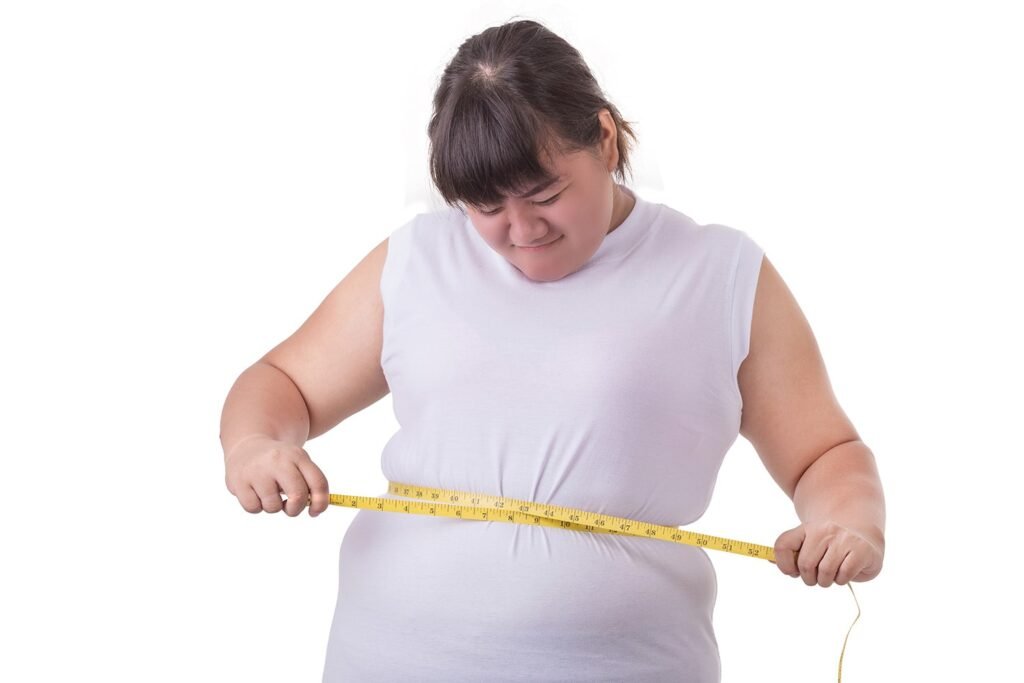 Ce signe de carence en vitamine D est surement le plus indésirable, et pourtant, inévitable. Une carence en vitamine D peut vous faire prendre quelques kilos. Si vous prenez du poids malgré une bonne alimentation, vérifiez si celle-ci contient bien tous les nutriments dont vous avez besoin.